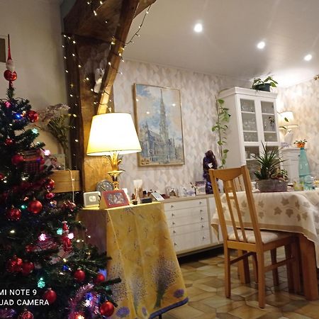 Bed and Breakfast Les Ecureuils Revin  Екстер'єр фото