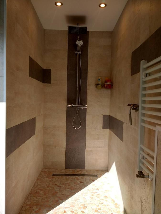 Bed and Breakfast Les Ecureuils Revin  Екстер'єр фото